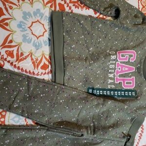 GAP Kids Olive Set with Pink and White Details